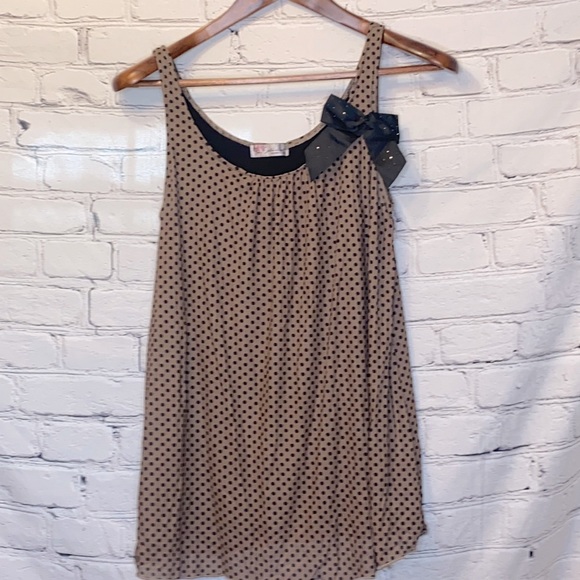 julie's closet Tops - Julie's Closet Tan Black Polka Dot Maternity Sleeveless Tank Top Size Medium